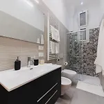 Apartament Vaccaro 23 And Sea - 50m Dal Mare & A Pochi Minuti A Piedi Dal Centro *