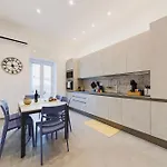 Vaccaro 23 And Sea - 50m Dal Mare & A Pochi Minuti A Piedi Dal Centro Apartament Bari
