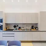 Apartament Vaccaro 23 And Sea - 50m Dal Mare & A Pochi Minuti A Piedi Dal Centro