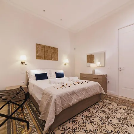 Apartament Vaccaro 23 And Sea - 50m Dal Mare & A Pochi Minuti A Piedi Dal Centro