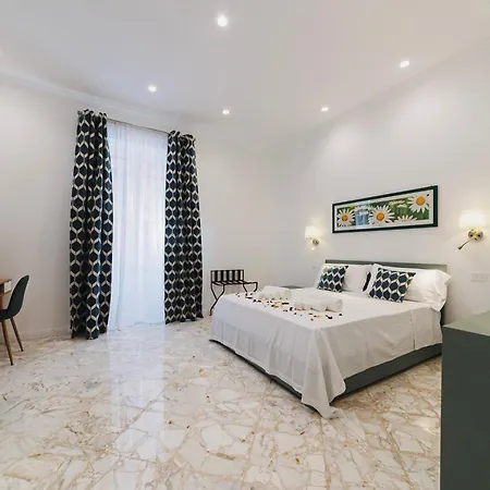 Vaccaro 23 And Sea - 50m Dal Mare & A Pochi Minuti A Piedi Dal Centro Bari